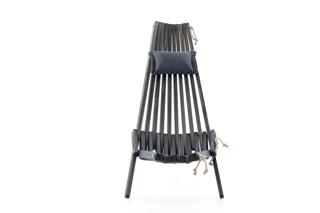 Handcrafted Scandinavian Lounge Chair - Lemnart Collection