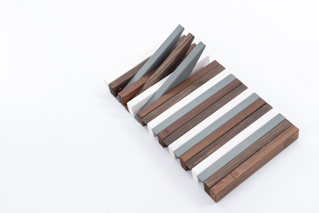 Hanger Lemnart-R – Handcrafted Multicolour Wooden Wall Rack